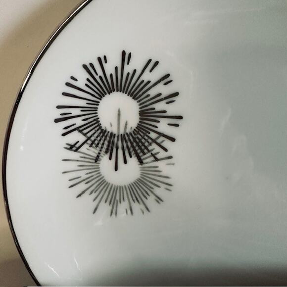 Kutani Burst China (11) Bread Plates White/Silver/Gray Japan Hand Painted VTG - Picture 4 of 12